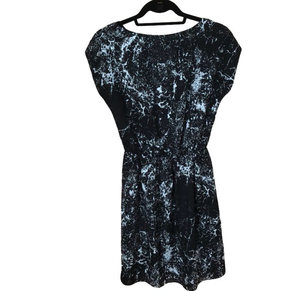 MICHAEL Michael Kors Black and White Sheath Dress - Picture 2 of 7